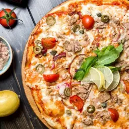 Tuna Pizza